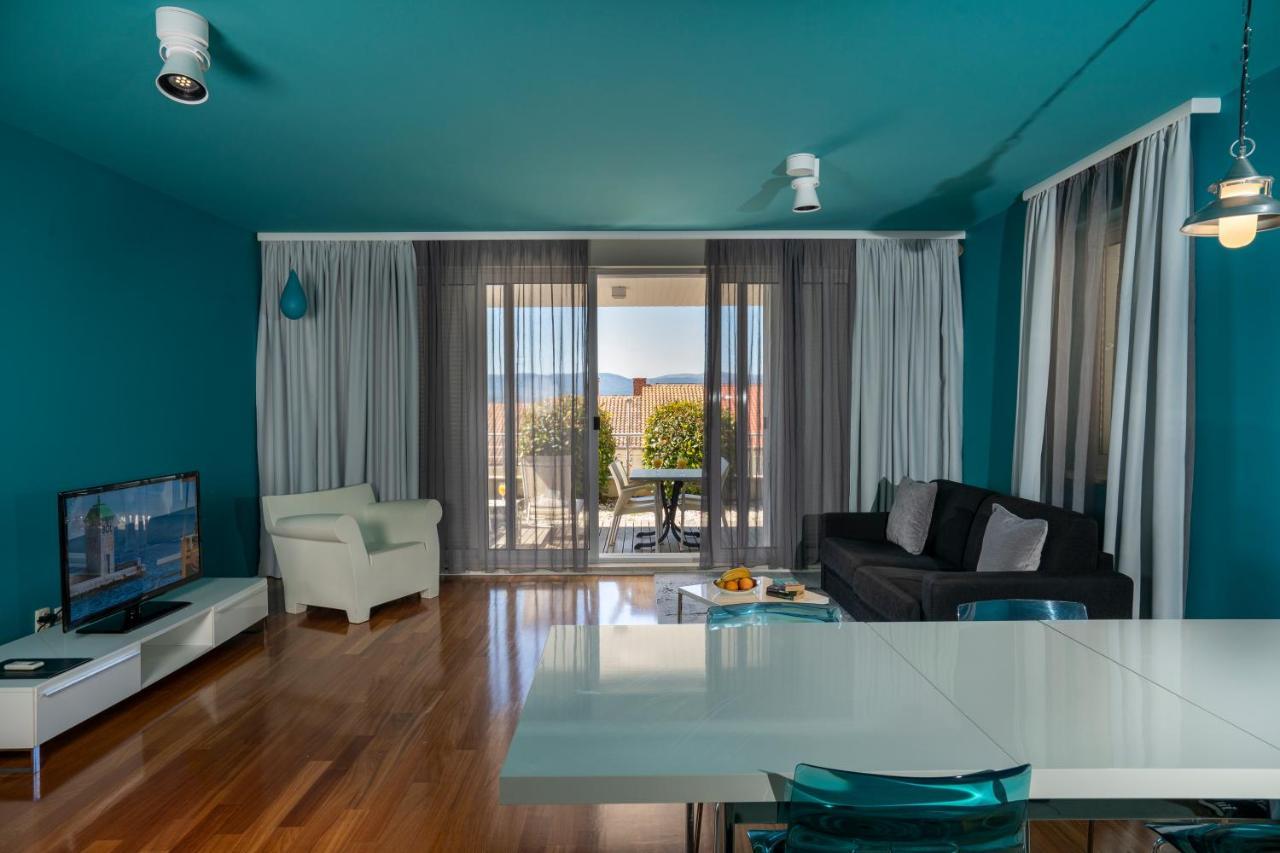 Apartments Villa Azzurra Бол Екстер'єр фото