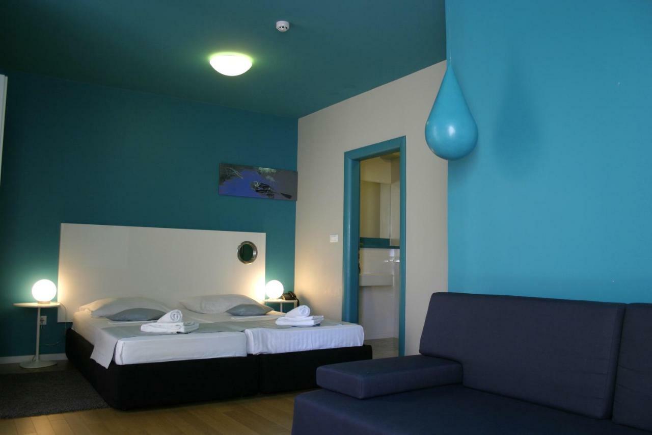 Apartments Villa Azzurra Бол Екстер'єр фото